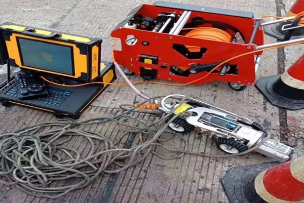 城口CCTV管道检测机器人