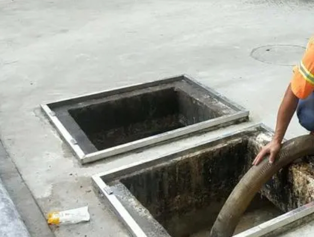 城口化粪池清理
